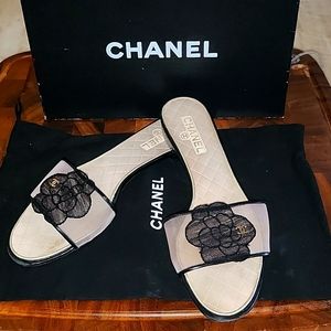 CHANEL Black and Cream Floral Mules